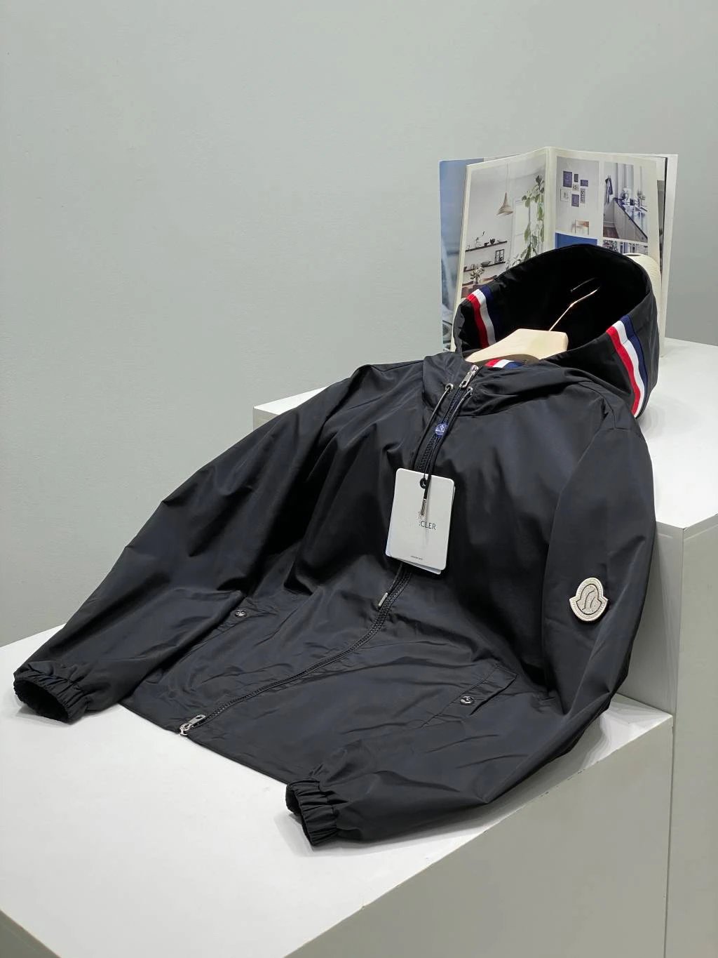 Grimpeurs Hooded Jacket