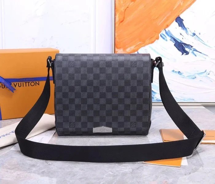 Louis Vuitton district n4039