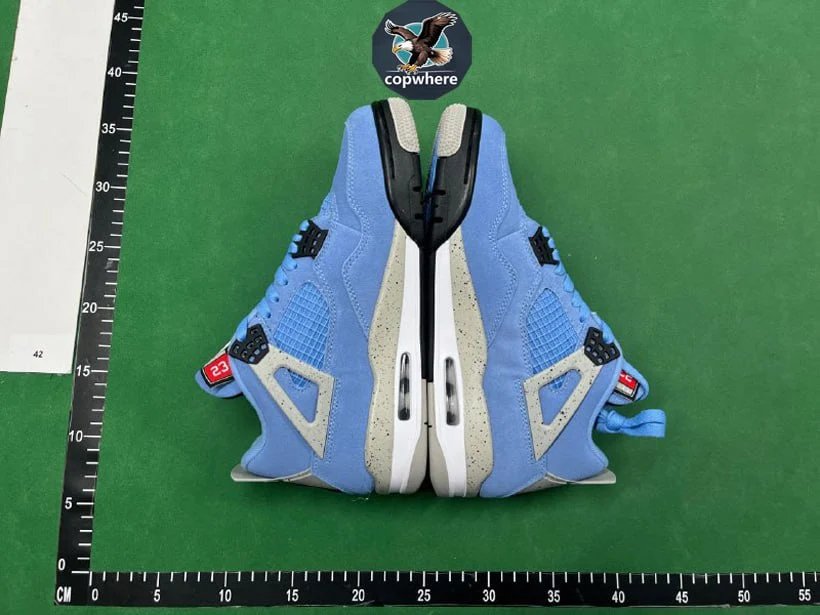 Air Jordan 4 VT