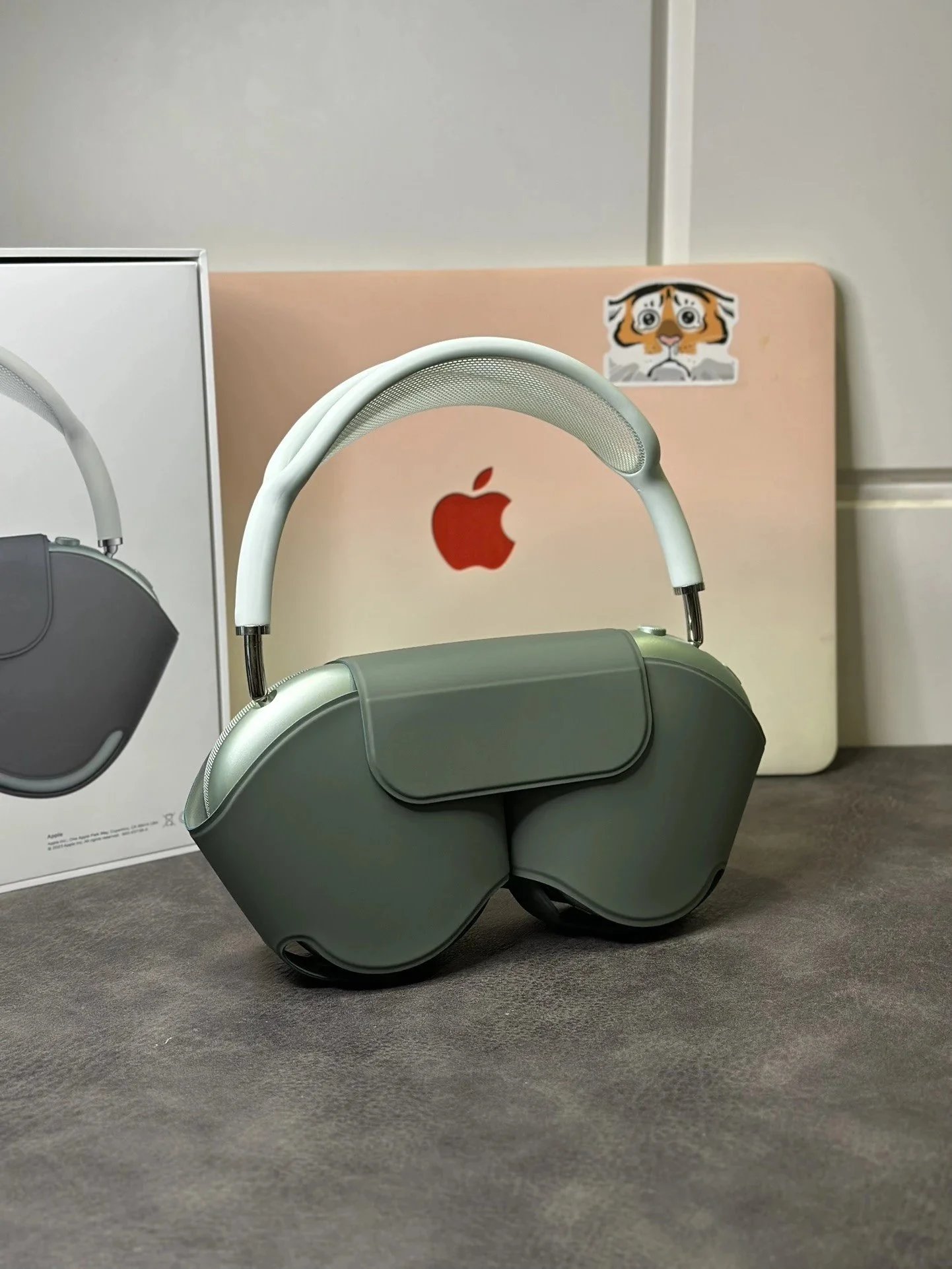 Arpods Over-ear Headphones Lightgreen