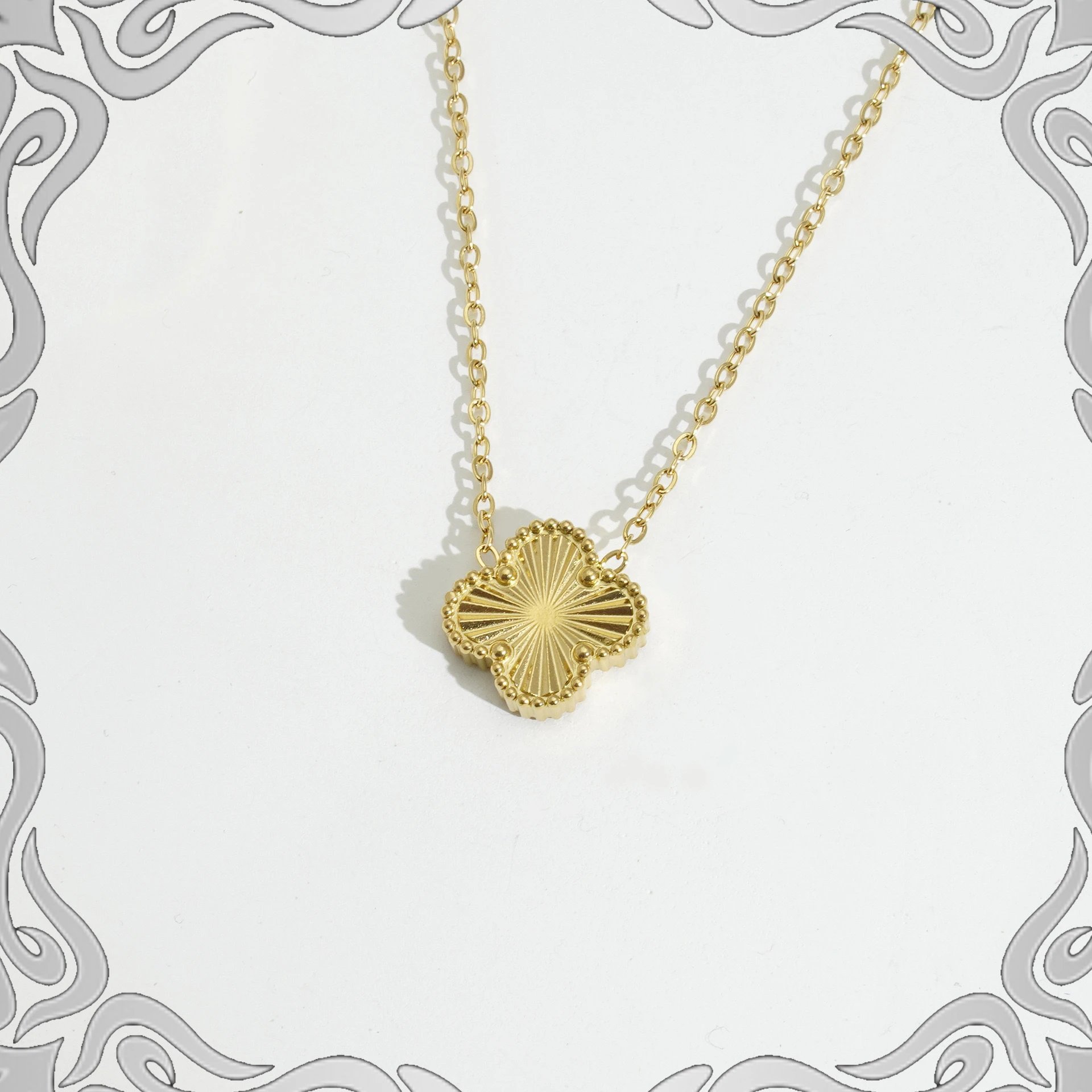 Van Cleef & Arpels Necklace