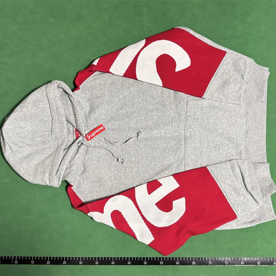 Supremee HOODIES