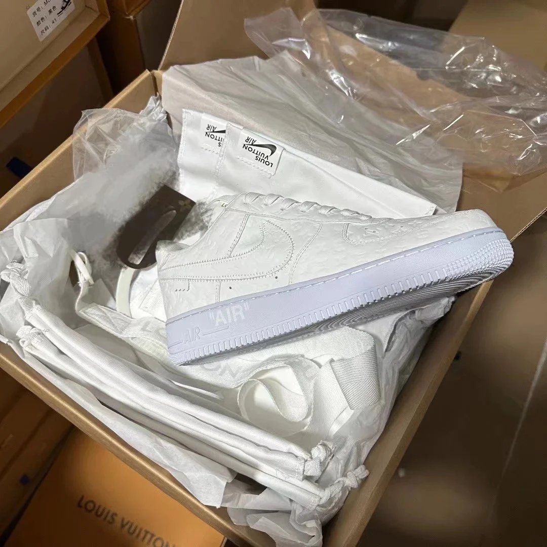 Nike Air Force 1