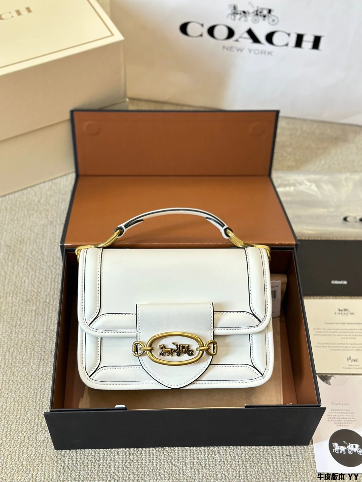 Coach  Shoulder Bag Hero 2024