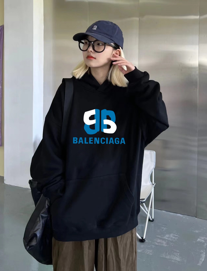 Balenciaga LongSleeve Sweatshirt